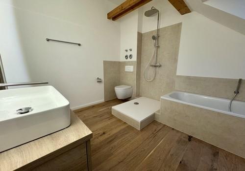 Badezimmer II