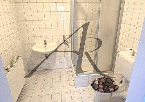Bad mit Dusche