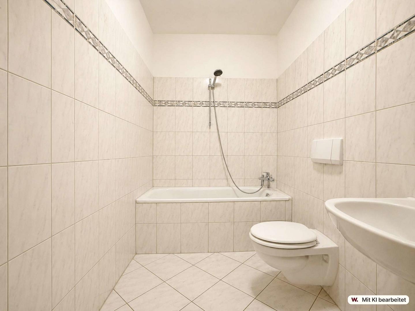 Badezimmer mit Wanne