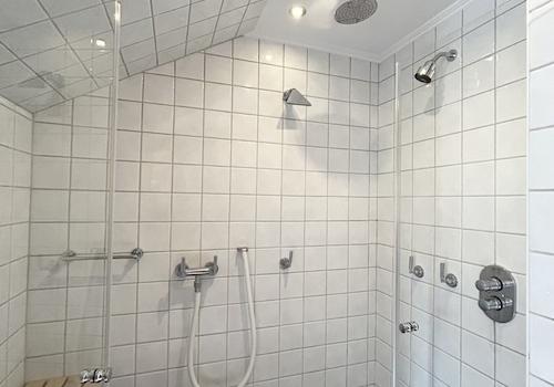 Dusche