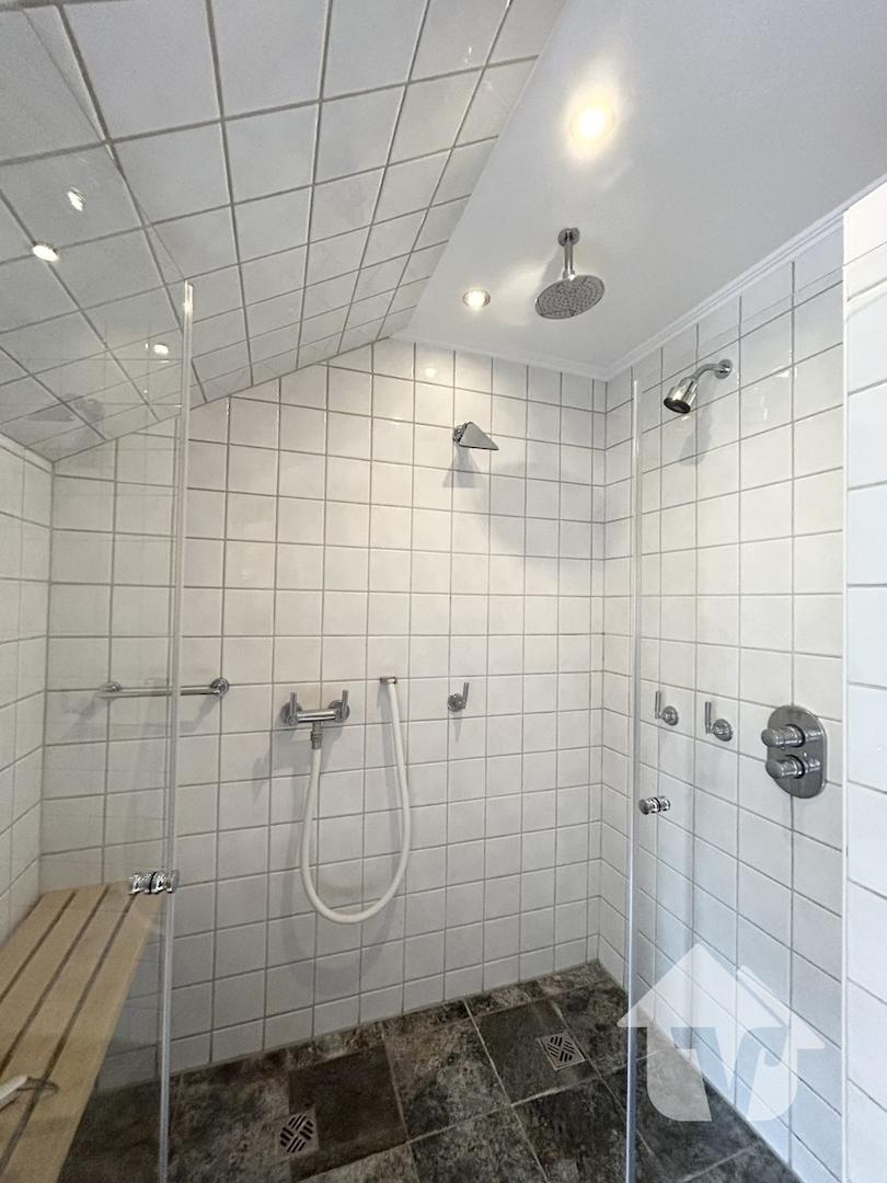 Dusche
