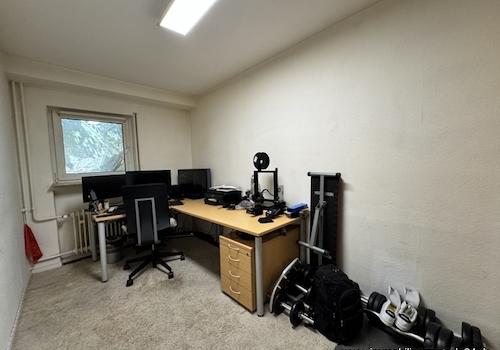 Souterrain Kinderzimmer / Büro
