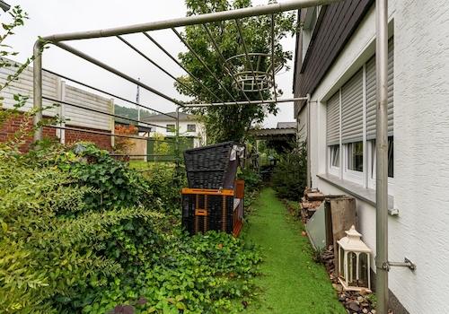 Weg zum Garten