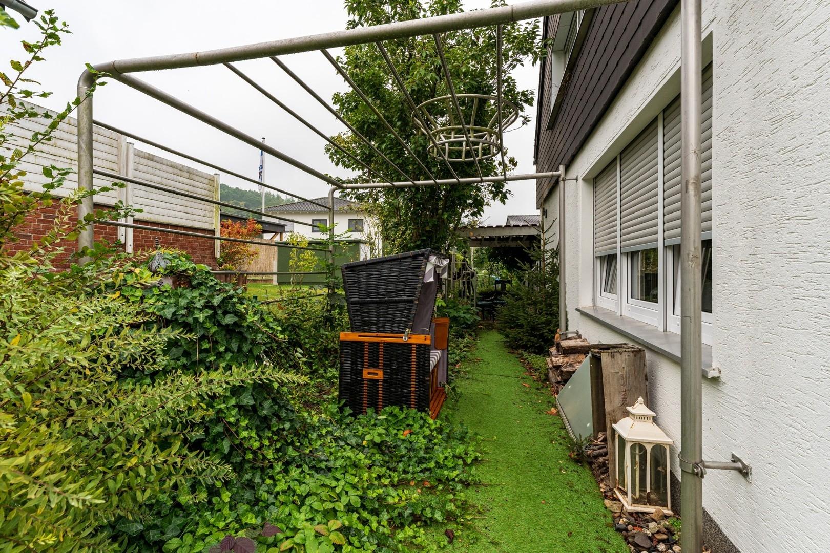 Weg zum Garten
