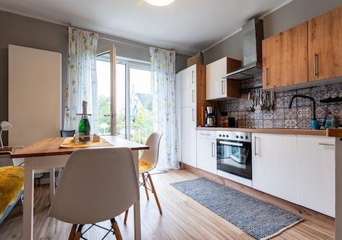 Küche-Blick in den Garten EG