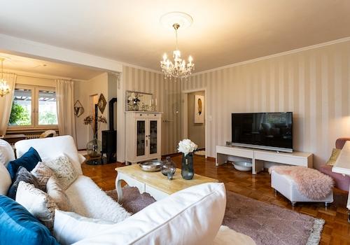 Wohnzimmer im EG