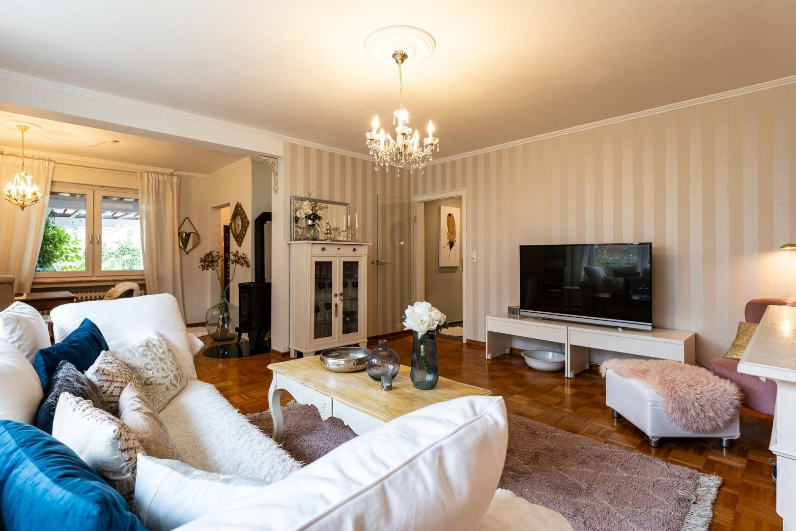 Wohnzimmer im EG