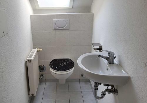1133 J - Gäste-WC