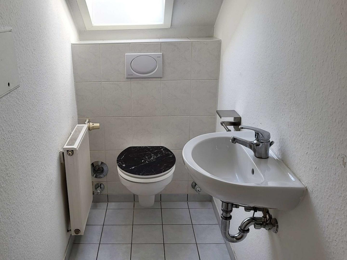 1133 J - Gäste-WC