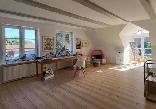 Großes Zimmer im Obergeschoss