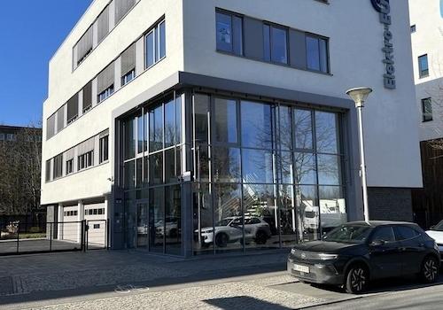 Straßenansicht