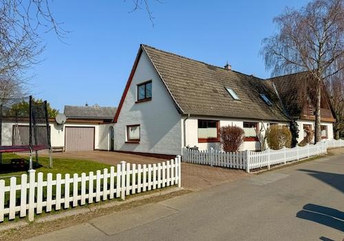 Straßenansicht