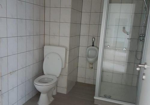 Hinten Anbau