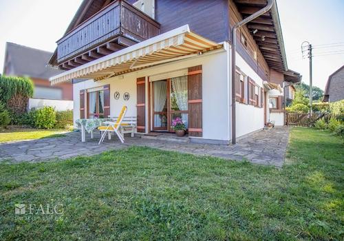 Terrasse mit Markise 