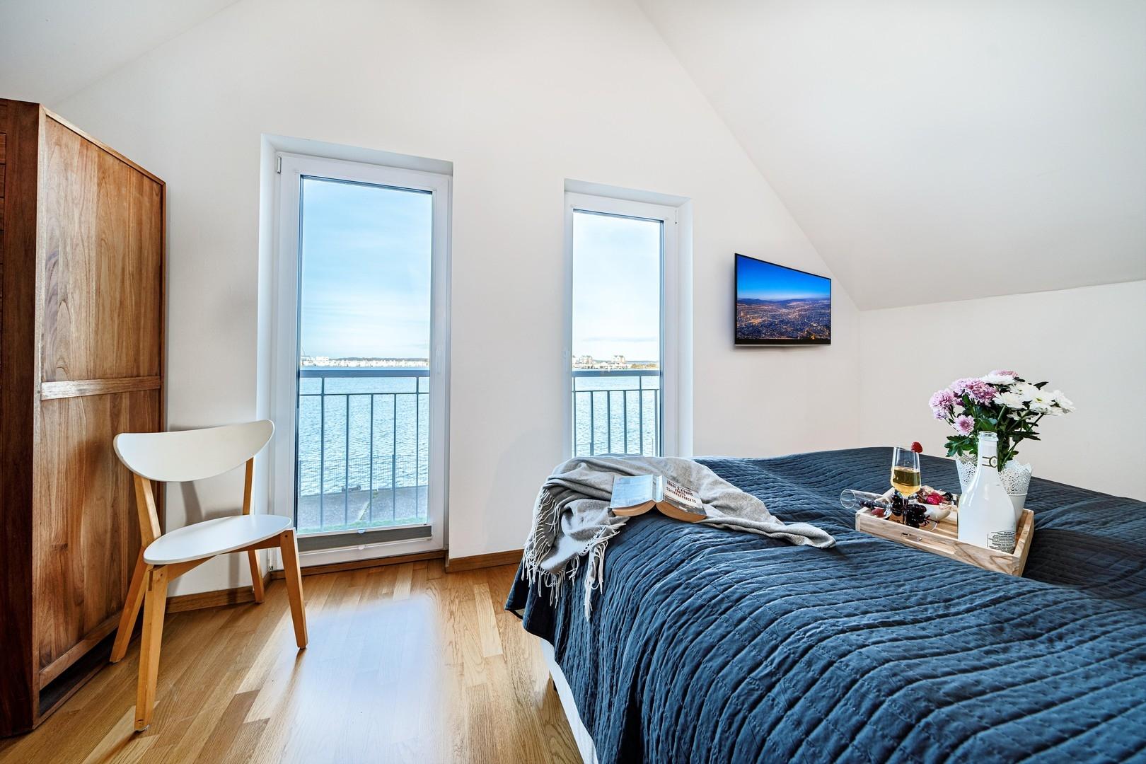 Schlafzimmer Eltern