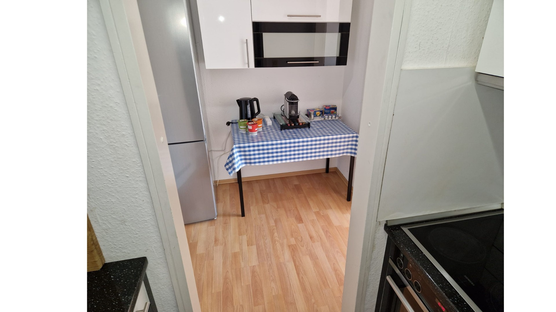 Bonus Platz: Flur vor Küche