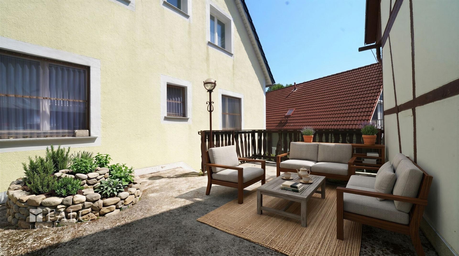 Terrasse vor dem Eingang