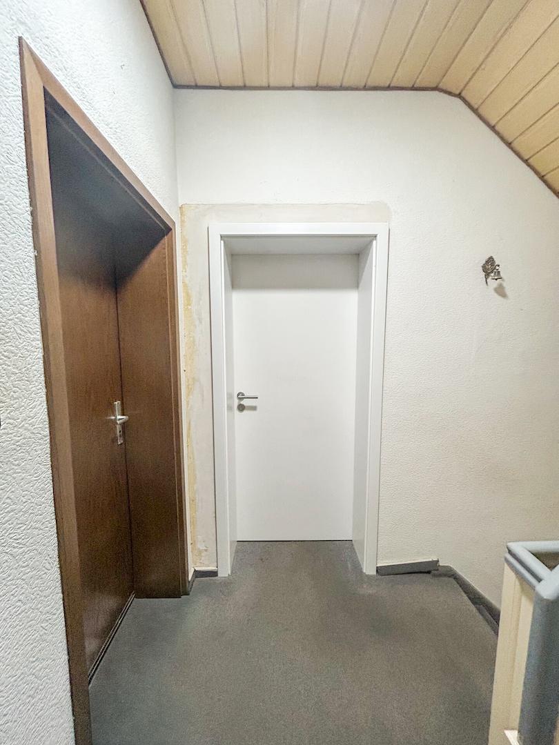 21 Hausflur OG