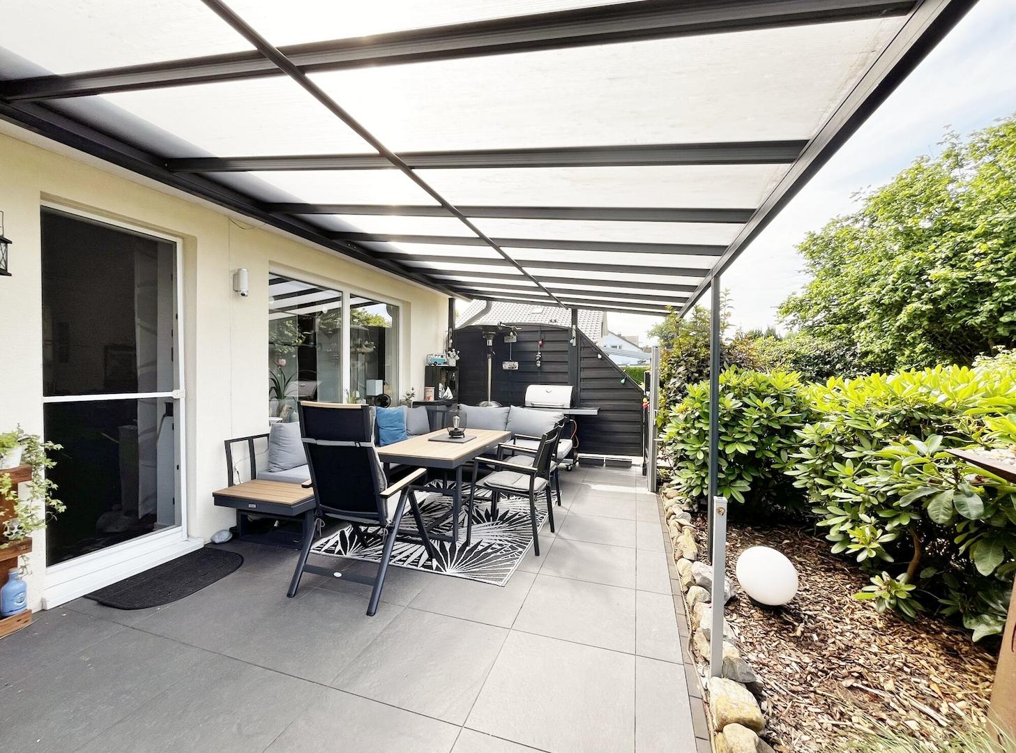 überdachte Terrasse 