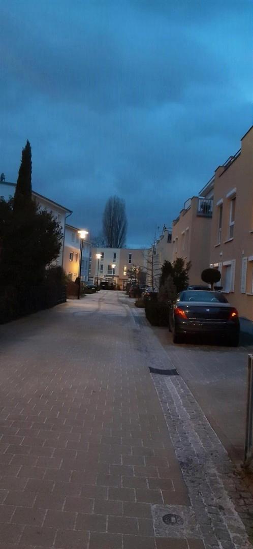 Abendliche Privatstraße