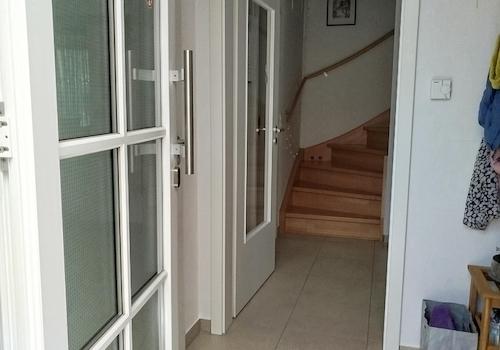 Eingang, Blick zur Treppe