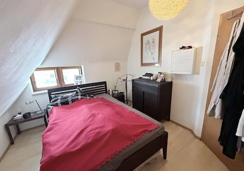 Zimmer 1 OG