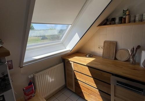 Küchenfenster mit Rollo