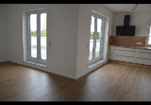 Blick auf Küche und Wohnzimmer