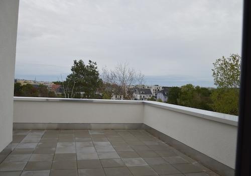 Große Terrasse von Küche/Wohnz