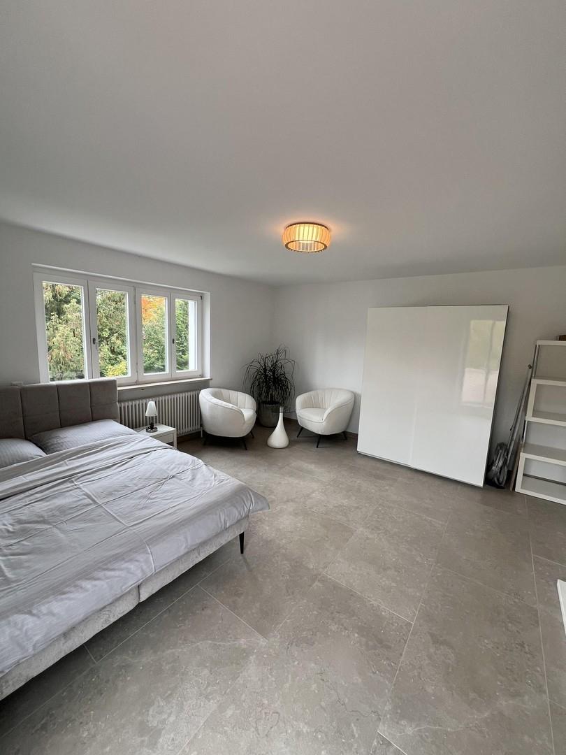 Wohn-/ Schlafzimmer