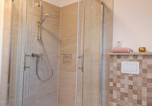 1-Meter-Viertelkreisdusche