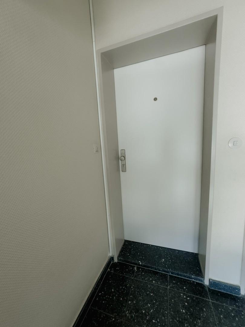 Wohnungstür