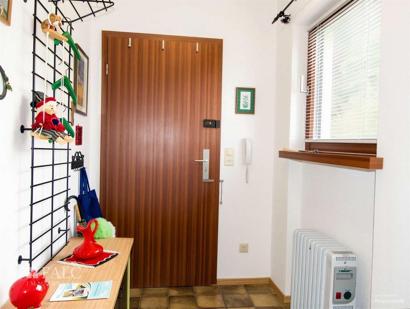Wohnungseingang, KI bearbeitet