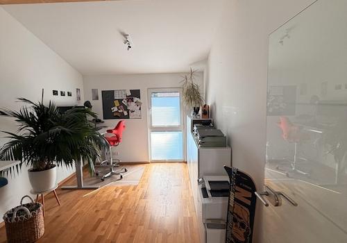 Arbeits-/Kinderzimmer OG