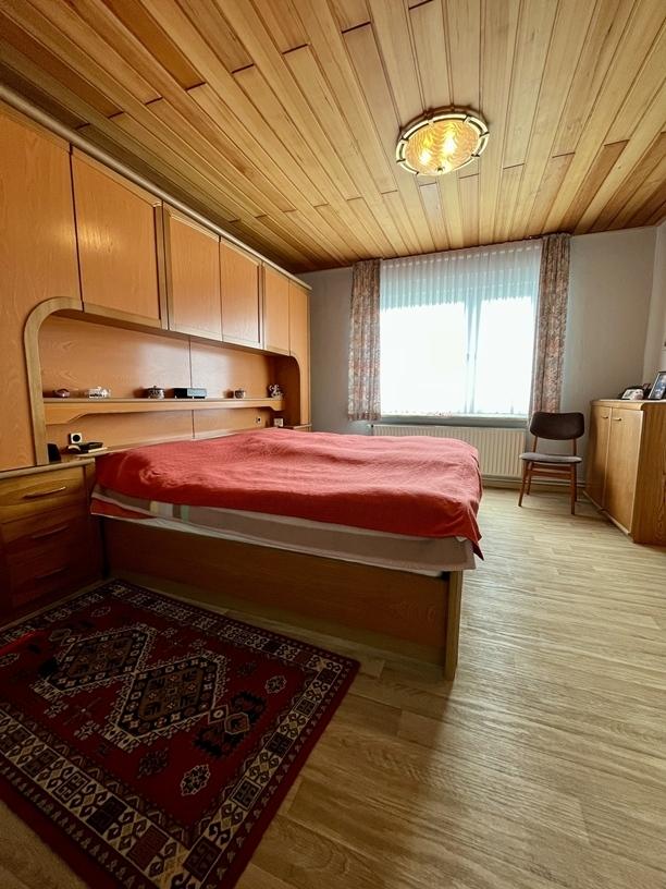 Schlafzimmer DG