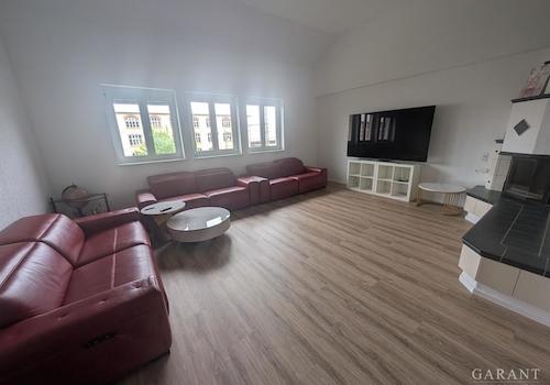 1. OG Wohnzimmer B2