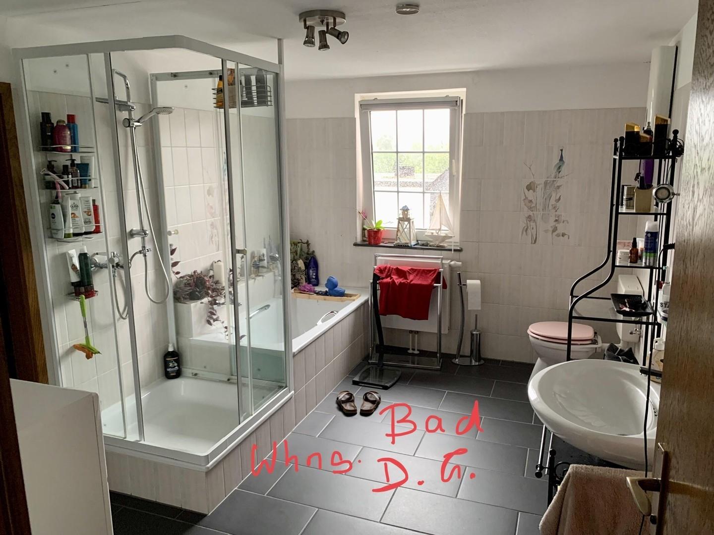 Bad Dachgeschoßwohnung