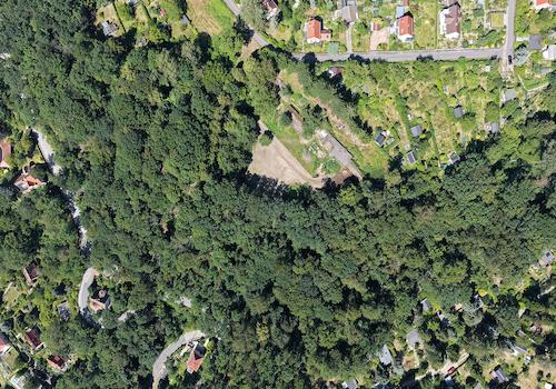 Blick auf das Grundstück 