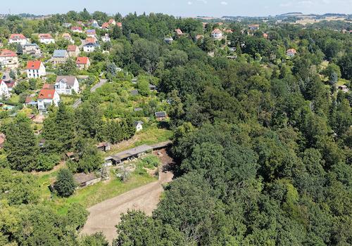 Blick auf das Grundstück 