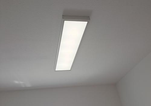 Moderne sparsame LED Beleucht.