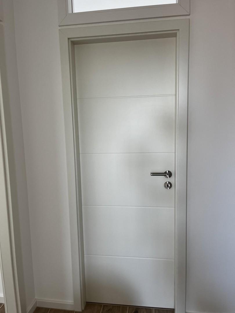 moderne Türen m. Oberlichte