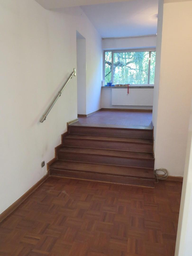 Stufen zur Wohnküche