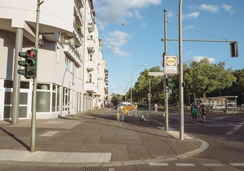 Front Ansicht