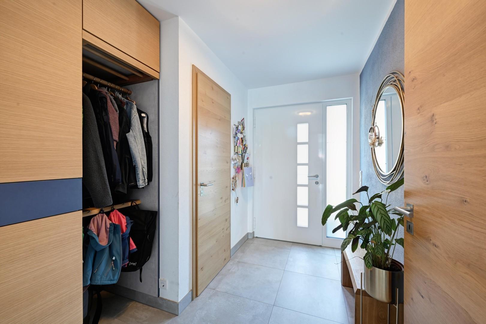 Eingangsbereich mit Garderobe
