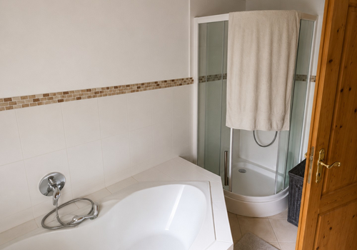 Badezimmer Haupthaus