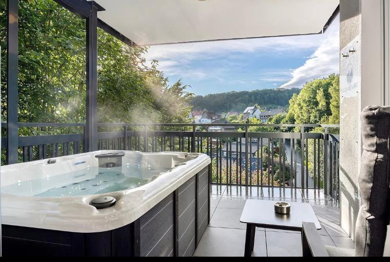Terrasse mit Whirlpool