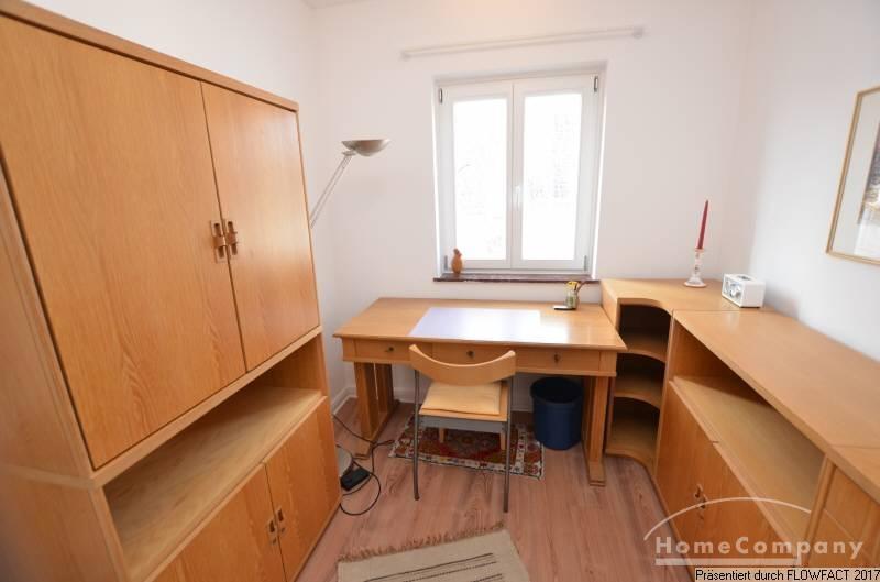 Arbeitszimmer