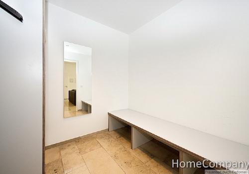 Begehbarer Kleiderschrank