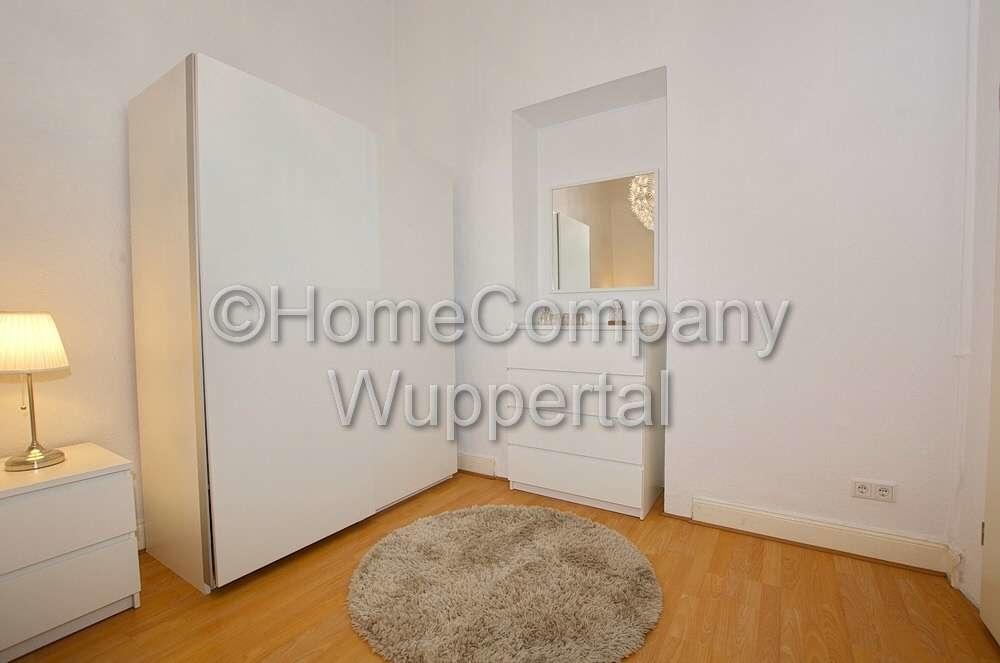 Kleiderschrank