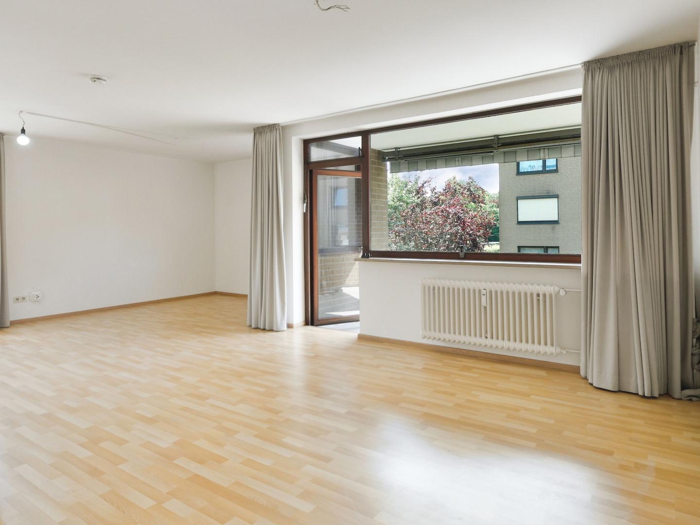 Wohn-/Esszimmer